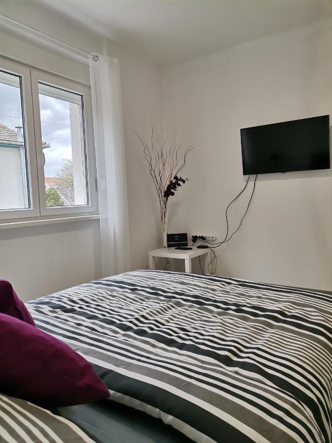 Apartman Maki Sombor Buitenkant foto
